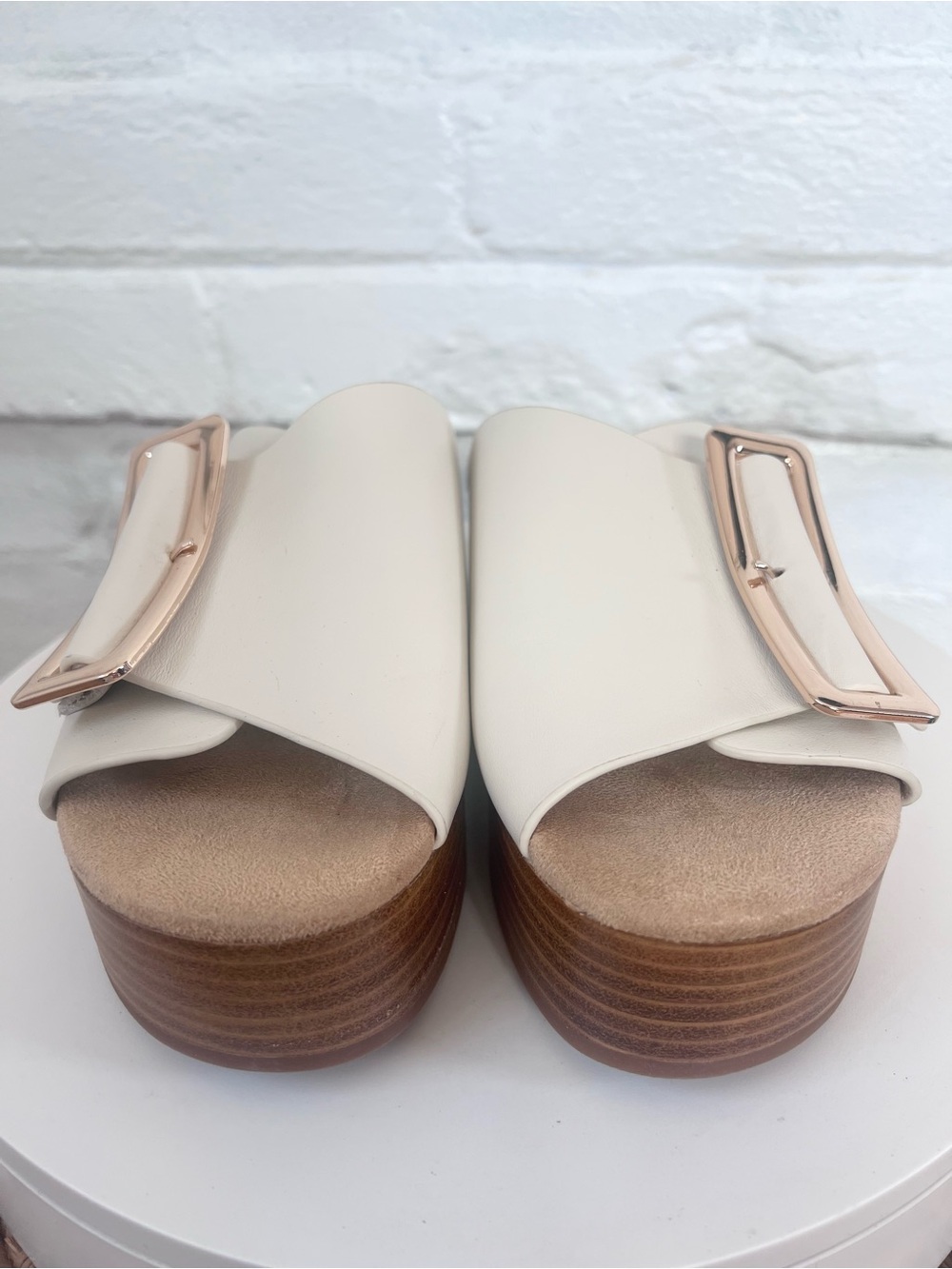 Kelsi Dagger Dover Shell Platform Slide Sandal Cream Large Buckle Size 8 NWOT - Picture 6 of 14